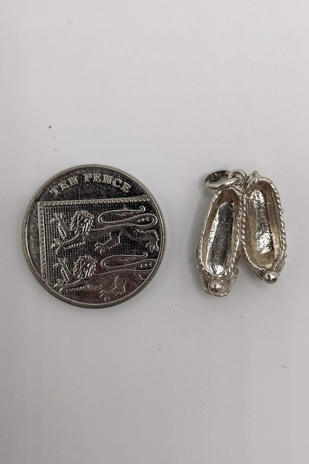 The Ornate Ballet Shoes of the Theatre Vintage Charm (925 Sterling Silver made c 1950s - 1970s)