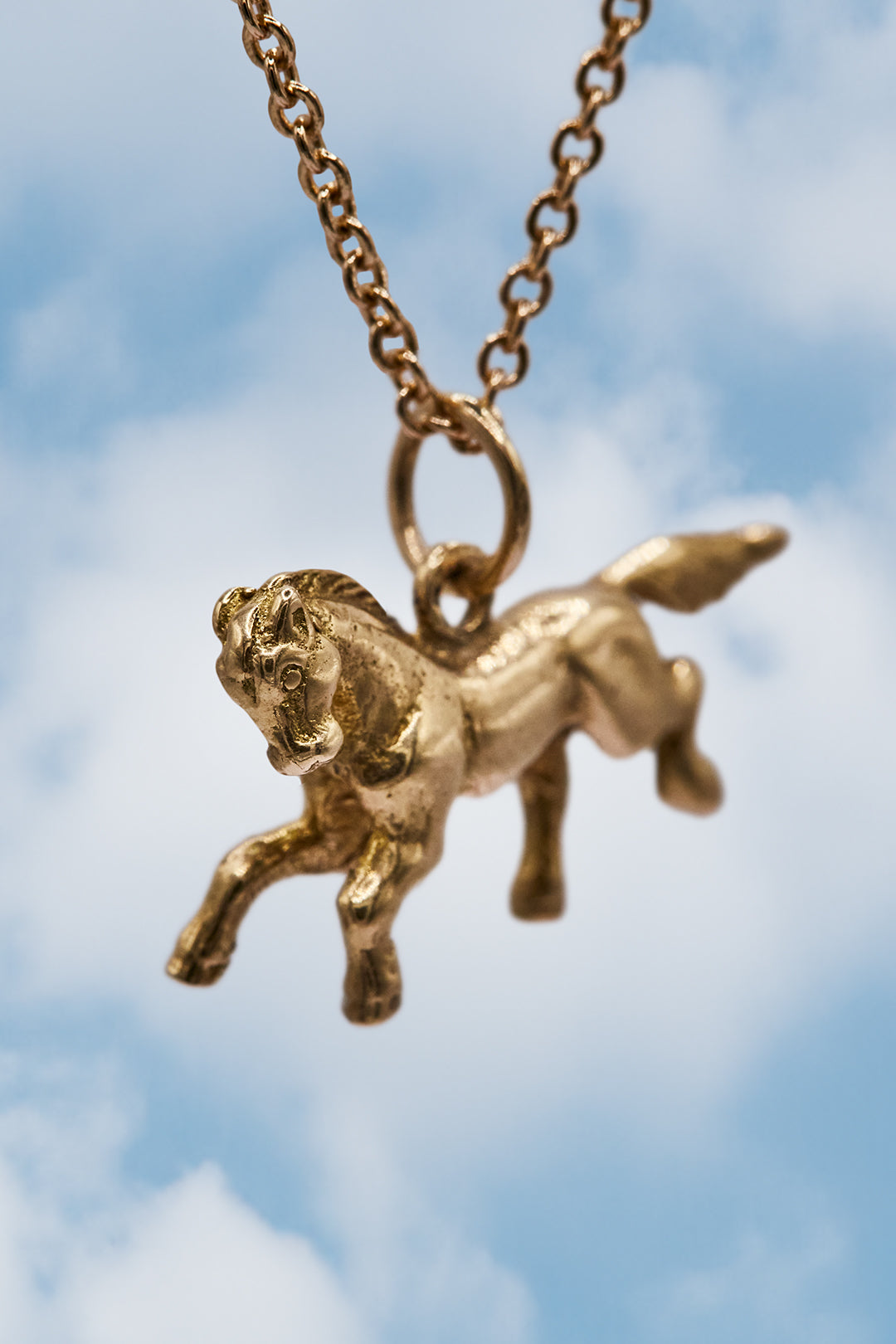 The Majestic Golden Horse Charm (9ct 375 Gold 1958)