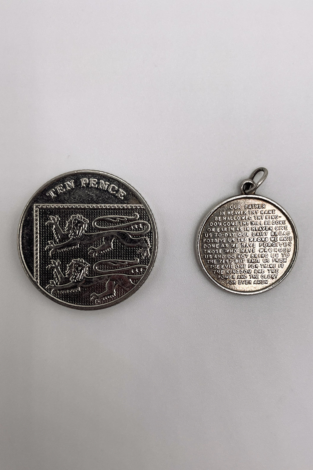 The Holy Lords Prayer Vintage Charm (925 Sterling Silver, made circa 1950 - 1970)