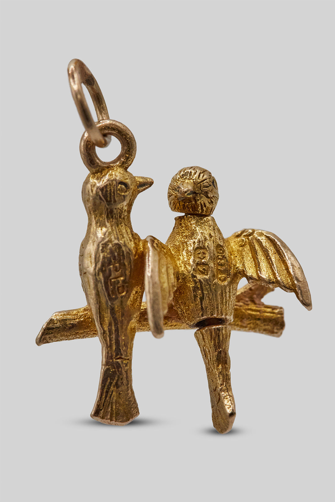 The Loyal Golden Lovebirds Charm (9ct 375 Gold 1956)