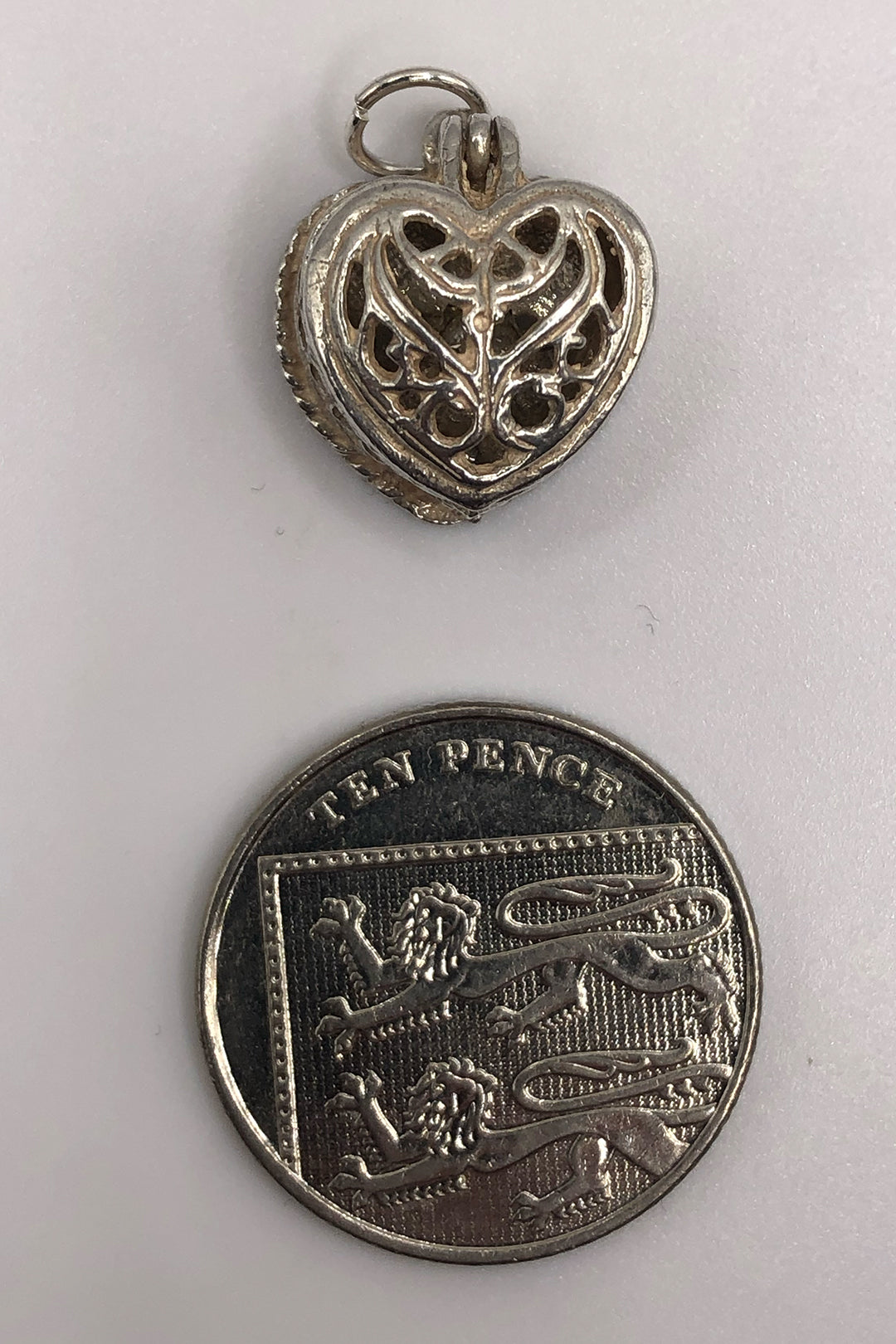 The Opening Engraved Heart Jewellery Box Vintage Charm (925 Sterling Silver)