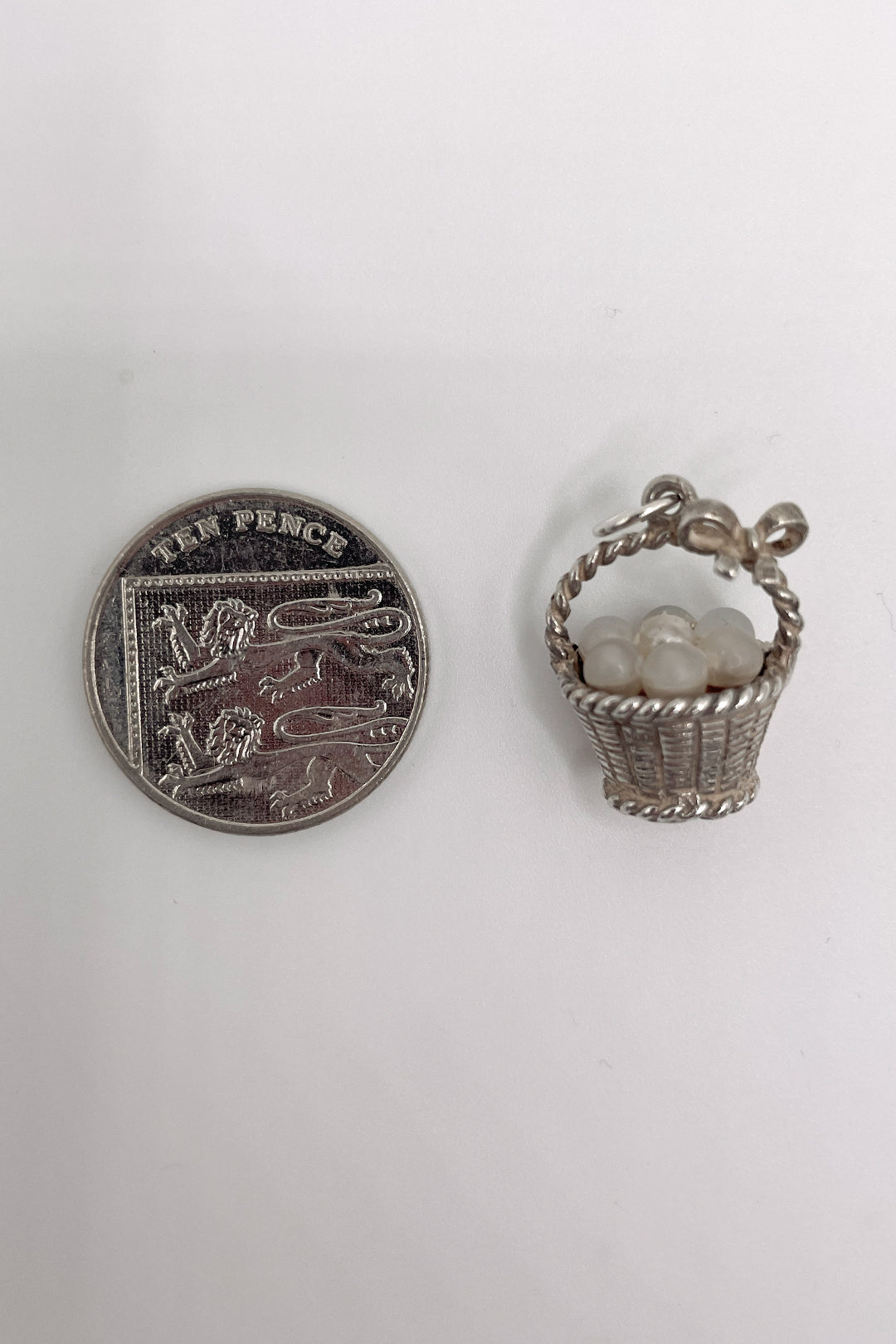 The Dainty Basket of Pearls Vintage Charm (925 Sterling Silver made c 1950s - 1970s)