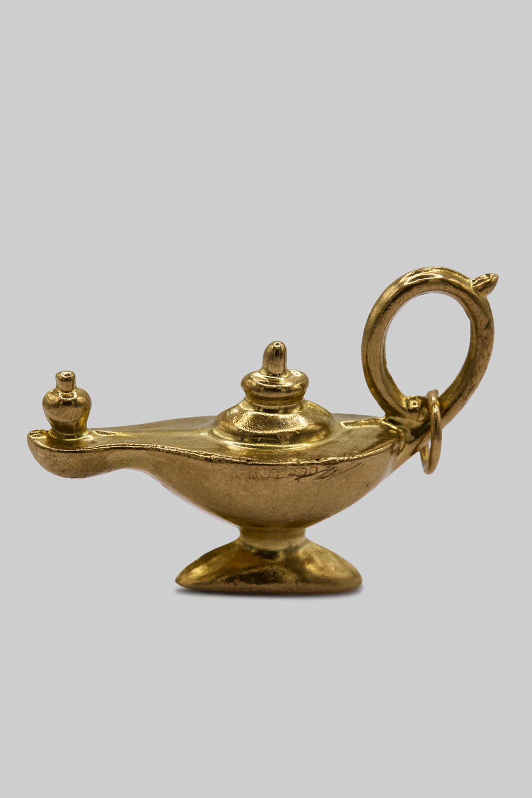 9ct 375 Gold Vintage Aladdin's Lamp Charm (1972)