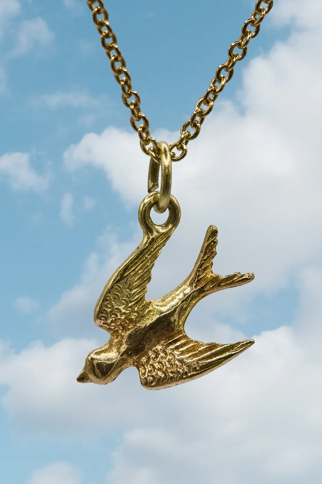 The Graceful Golden Swallow Bird Charm (9ct 375 Gold 1972)