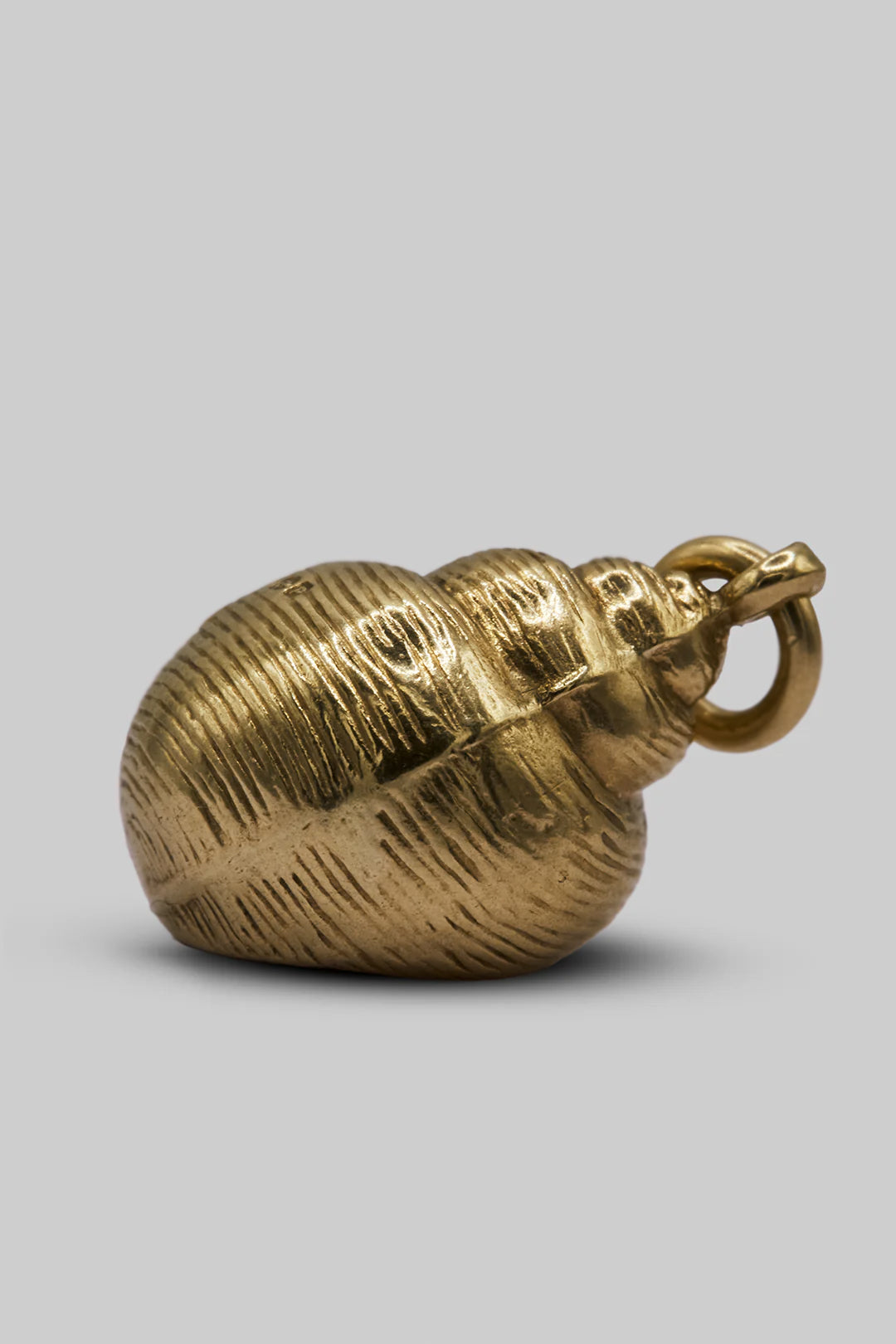 9ct 375 Gold Vintage Seashell Charm (1965)