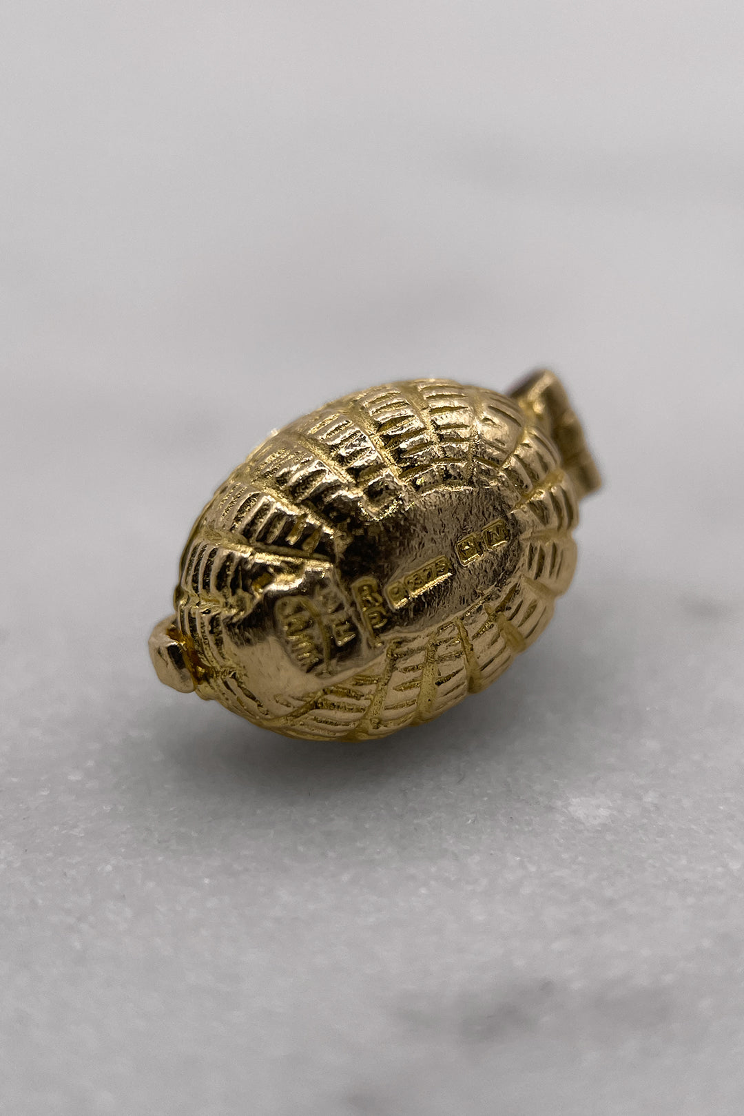 The Little Miracle Moses Basket Charm (375 9ct gold, made in 1962 by Nuvo)