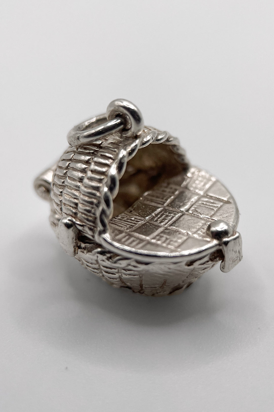 The Opening Baby In a Cradle charm (925 Sterling Silver made c 1950s - 1970s)