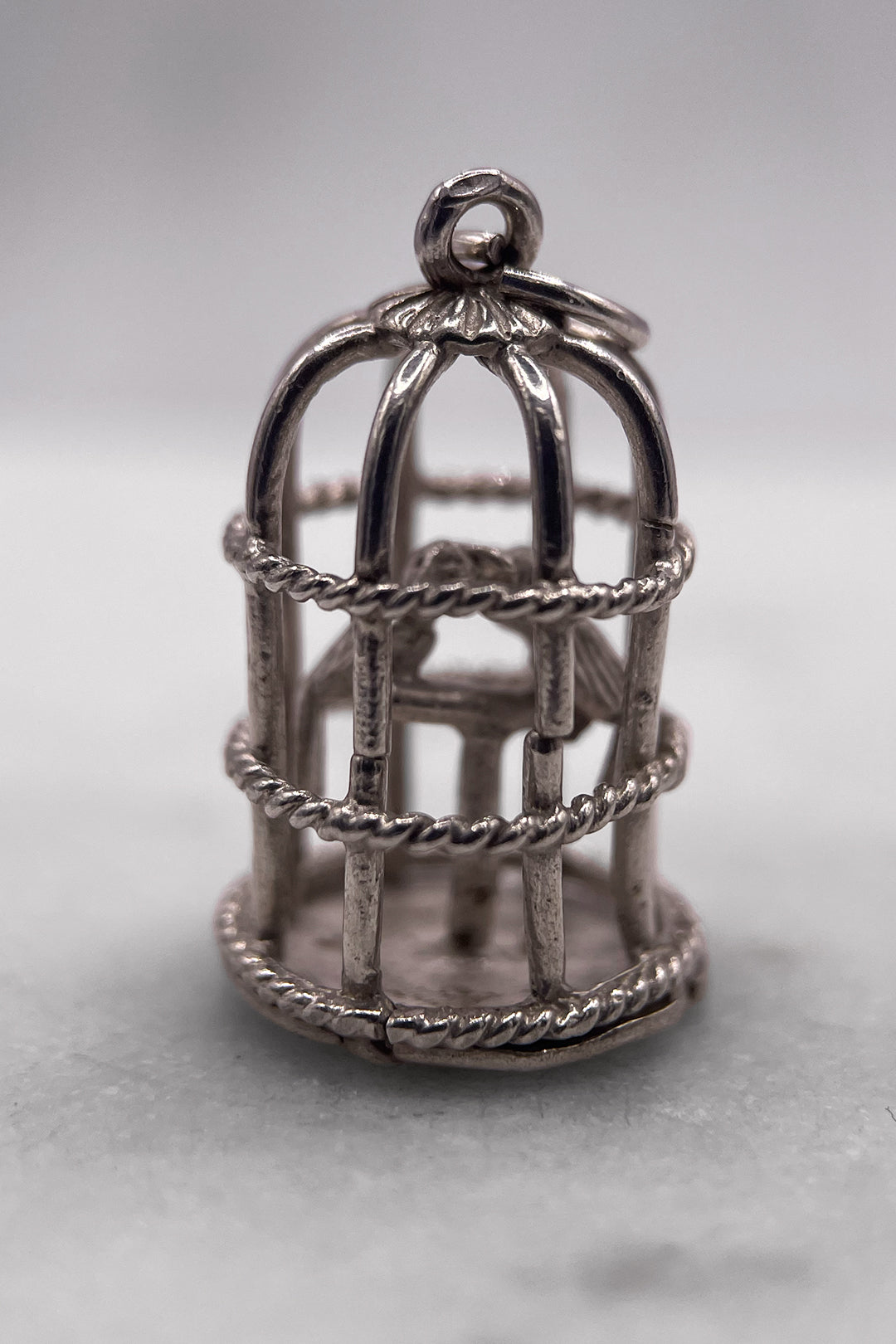 The Lovebirds of the Family Home Vintage Charm (925 Sterling Silver, made circa 1950 - 1970)