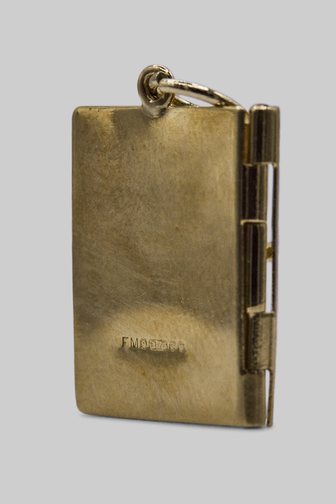 The Book of Life Locket Vintage Charm (375 9ct gold, made in 1959)