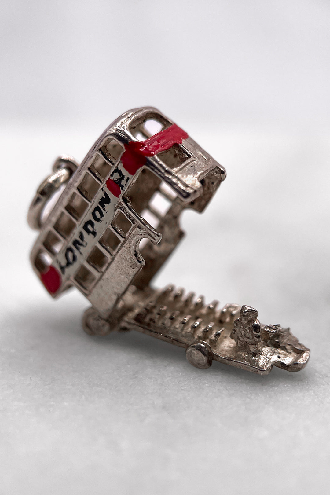 The Enamelled Double Decker Bus of the Busy Streets of London Opening Vintage Charm (925 Sterling Silver, made circa 1950 - 1970) (Copy)