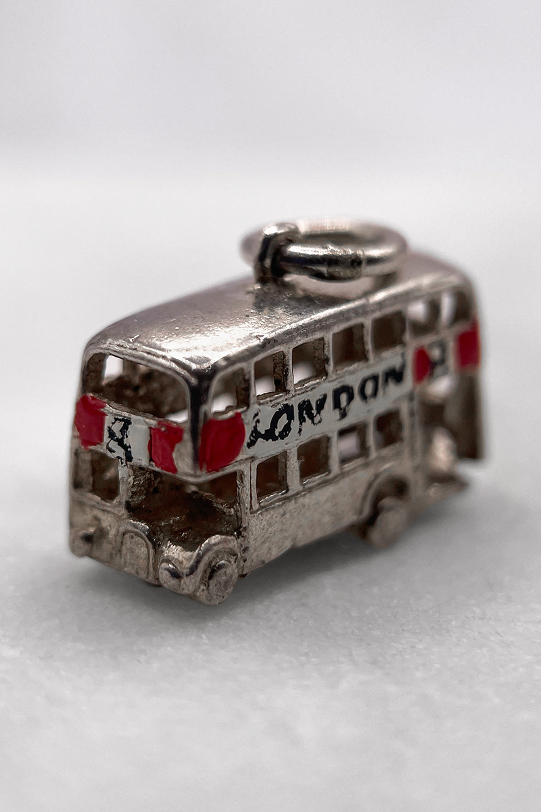 The Enamelled Double Decker Bus of the Busy Streets of London Opening Vintage Charm (925 Sterling Silver, made circa 1950 - 1970) (Copy)