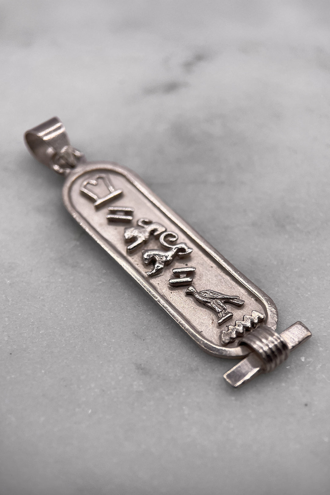 The Cartouche of Ancient Egypt Vintage Charm (925 Sterling Silver, made circa 1950 - 1970)