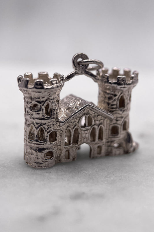 The Fairytale Castle of the Princesses' Heart Vintage Charm (925 Sterling Silver, made circa 1950 - 1970)