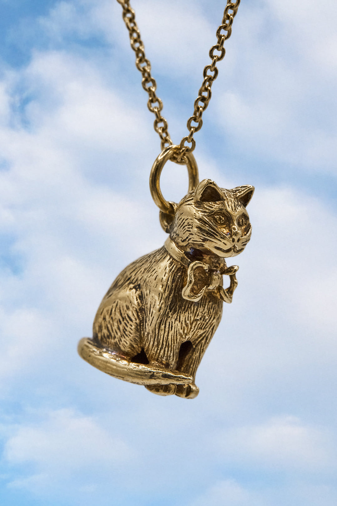 The Distinguished Gentleman Cat Vintage Charm (375 9ct gold, made in 1960)