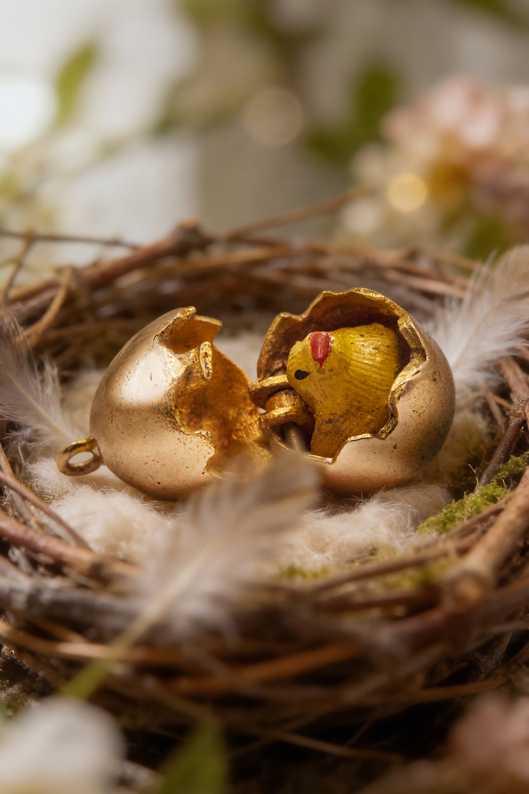 The Baby Chicks Hatching Egg Charm (375 9ct gold, made by Georg Jensen  in 1957)
