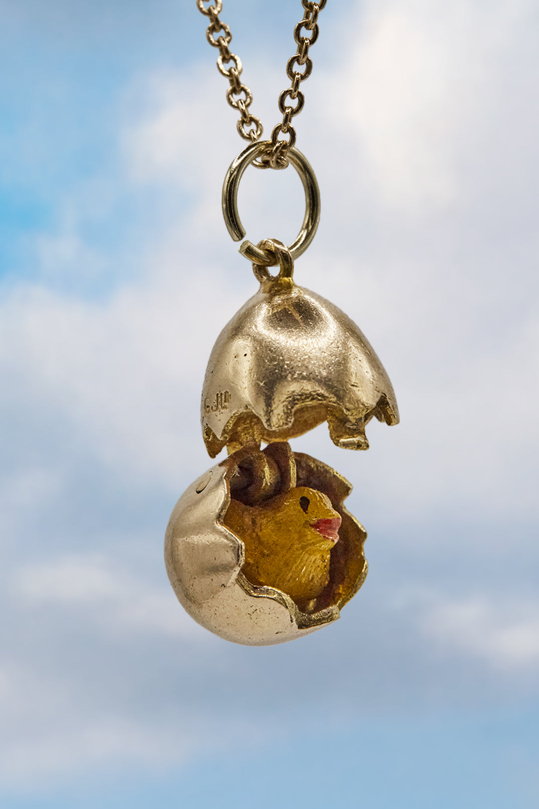 The Baby Chicks Hatching Egg Charm (375 9ct gold, made by Georg Jensen  in 1957)