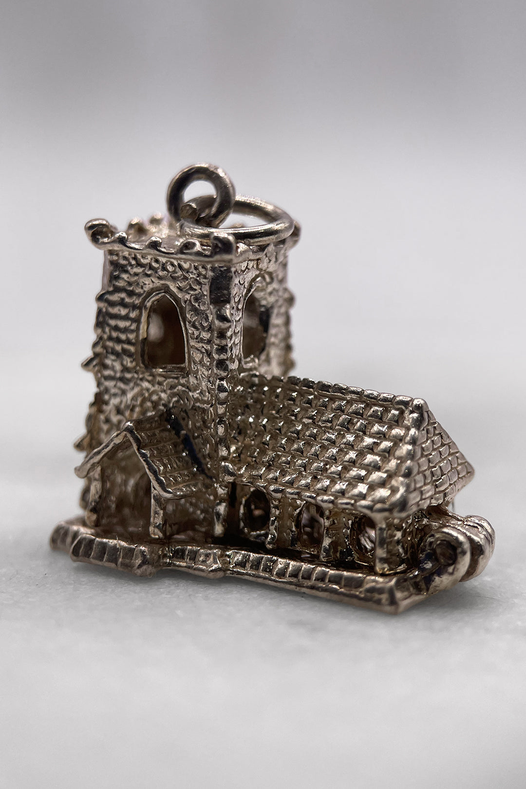 The Holy Grand Church of the Wedding Day Opening Vintage Charm (925 Sterling Silver, made circa 1950 - 1970)