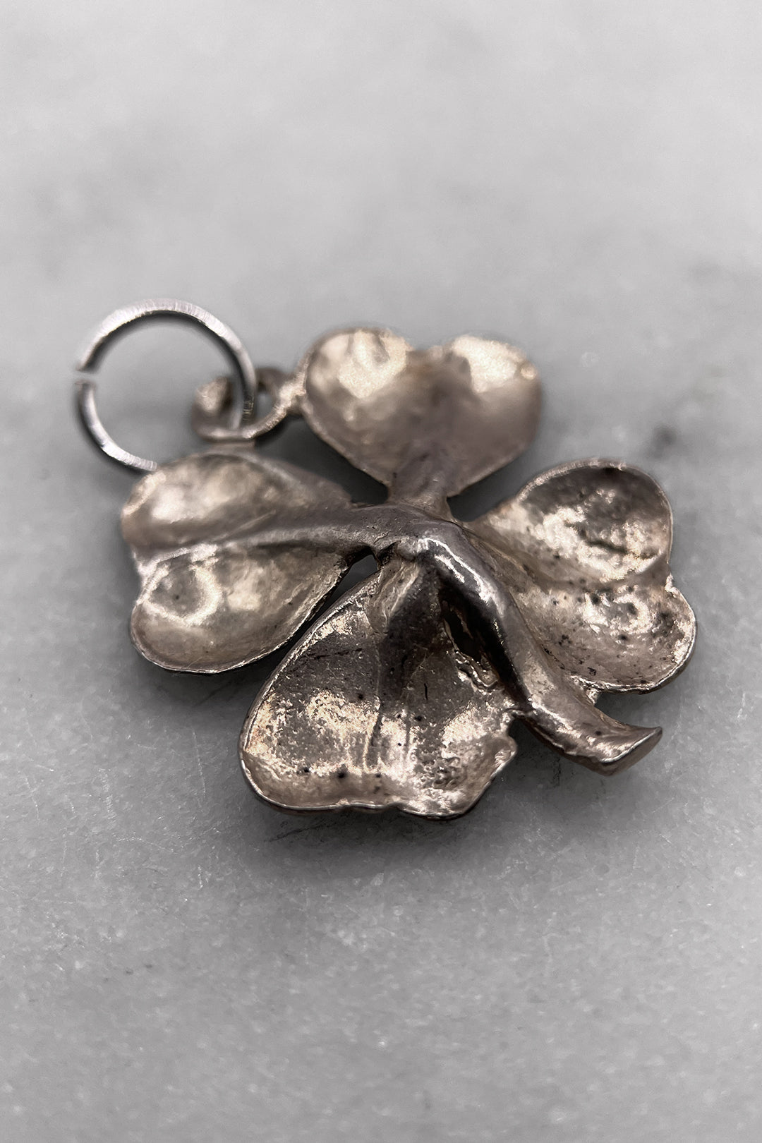 The Lucky Four Leaf Clover of Fortune Vintage Charm (925 Sterling Silver, made circa 1950 - 1970)
