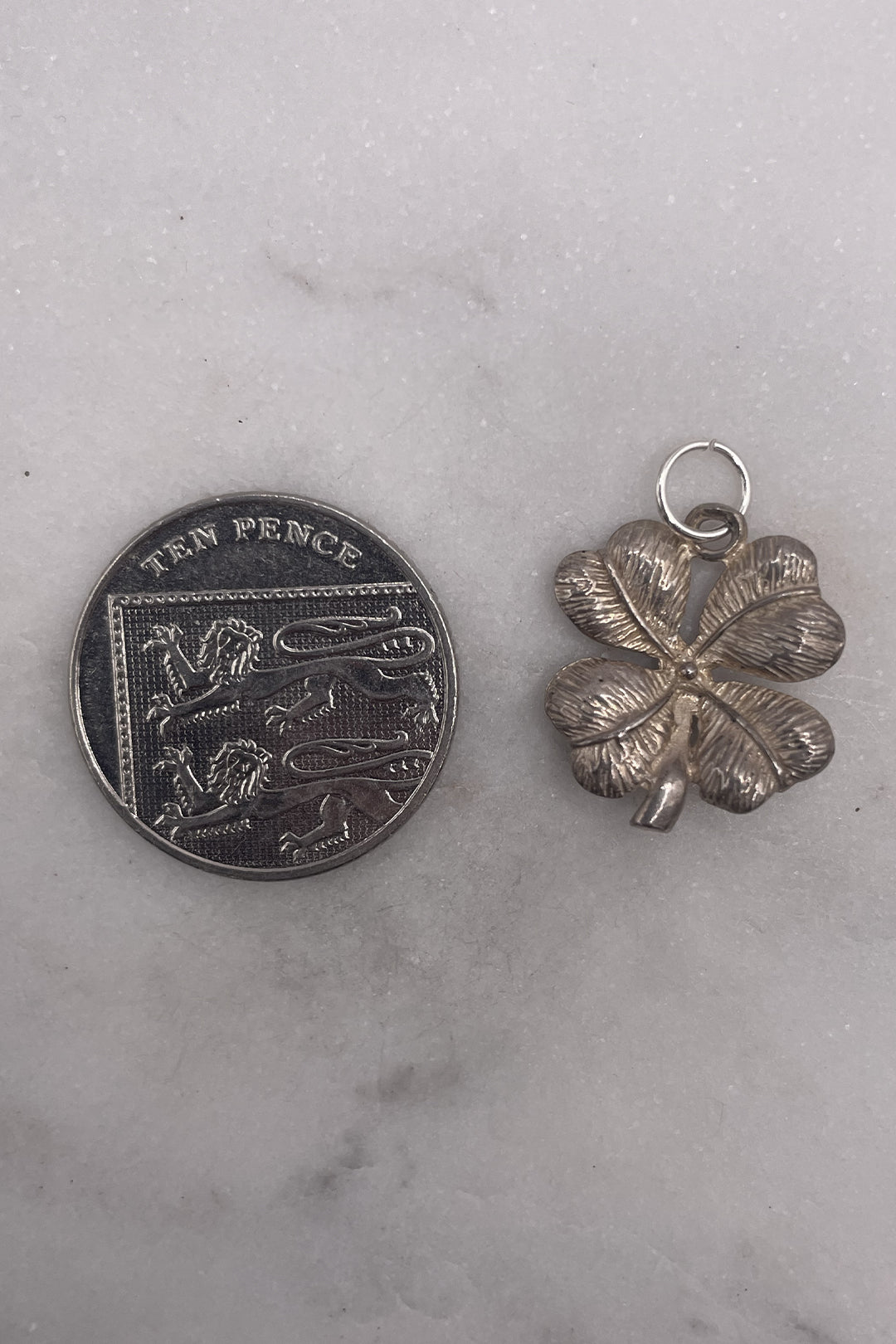 The Lucky Four Leaf Clover of Fortune Vintage Charm (925 Sterling Silver, made circa 1950 - 1970)