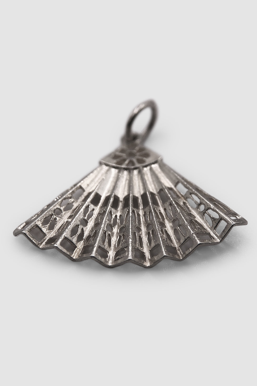 The Oriental Fan Vintage Charm (925 Sterling Silver)
