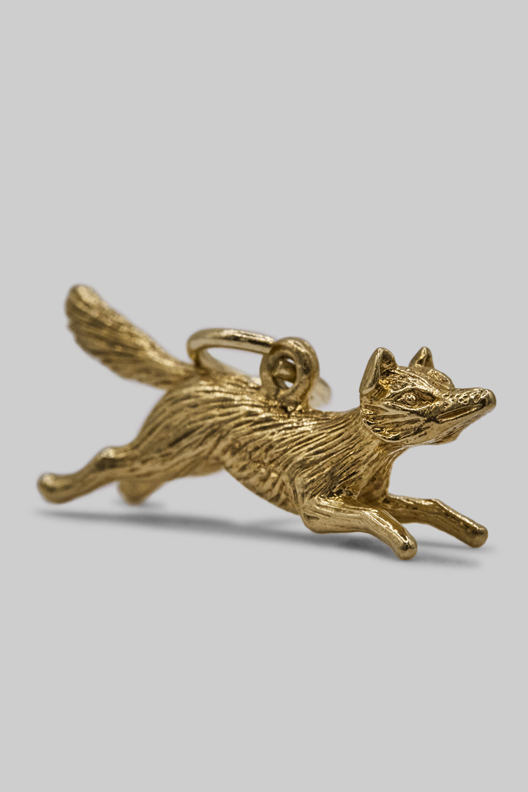 The Curious and Sharp Fox of the Forest Vintage Charm (375 9ct gold, made in 1975)