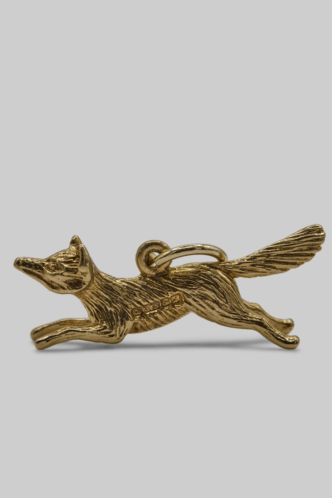 The Curious and Sharp Fox of the Forest Vintage Charm (375 9ct gold, made in 1975)