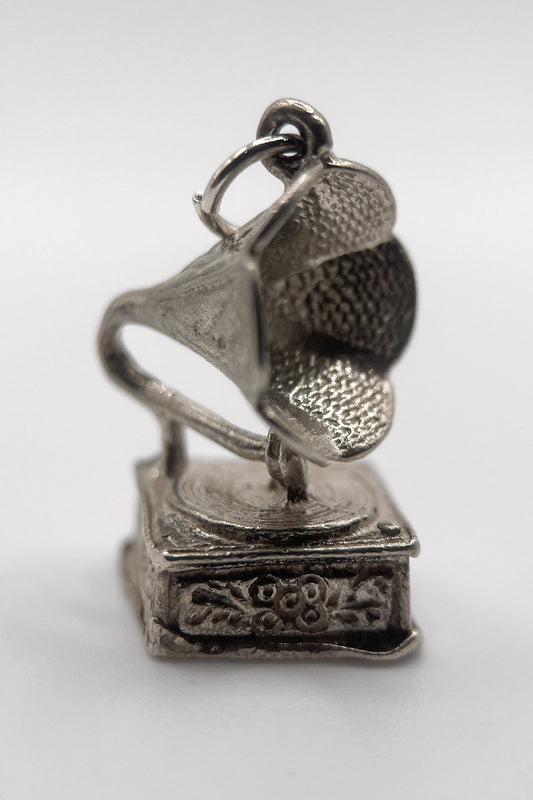 The Loud Ornate Gramophone Vintage Charm (925 Sterling Silver made c 1950s - 1970s)