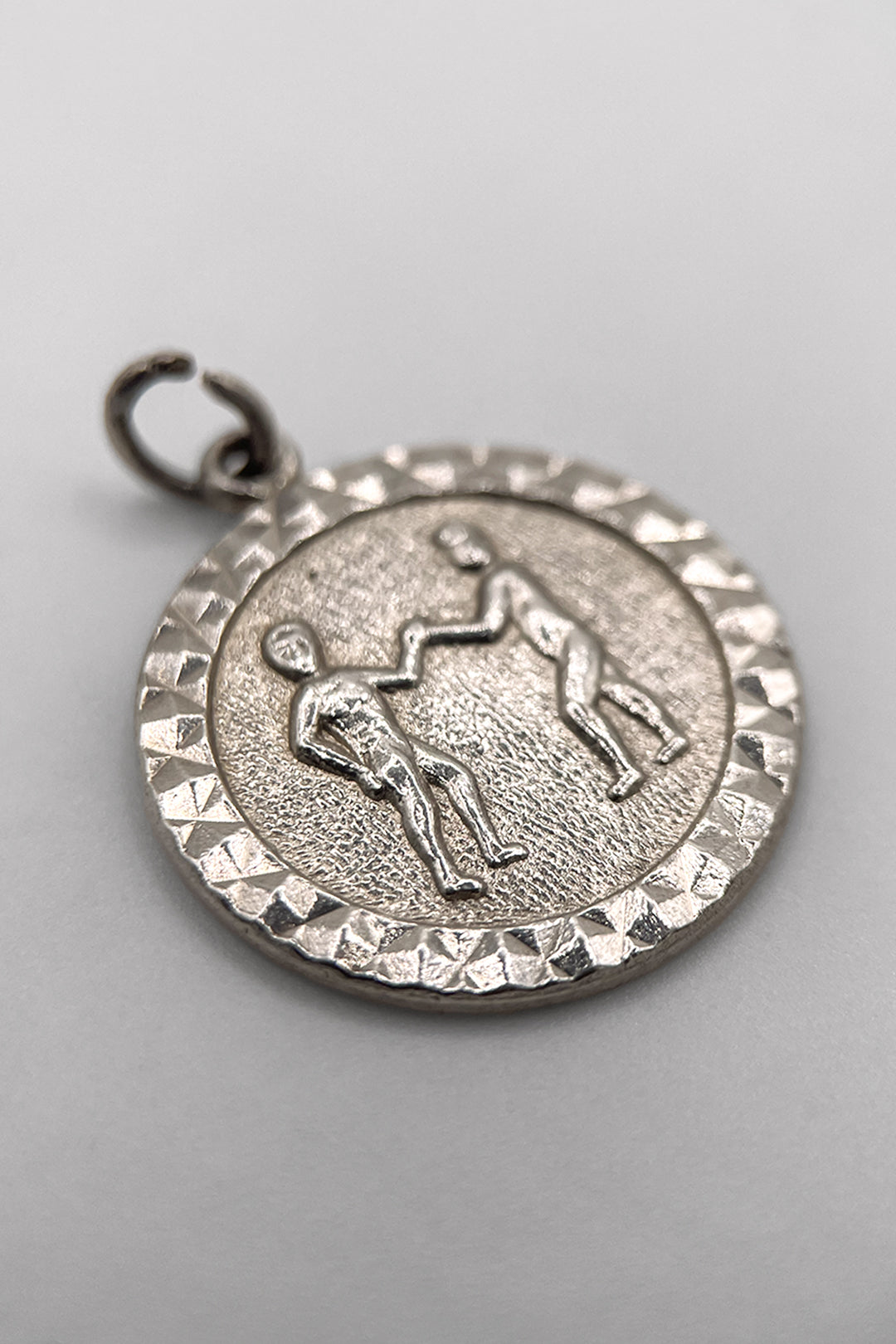The Alternating Gemini Vintage Charm (925 Sterling Silver, made circa 1950 - 1970)