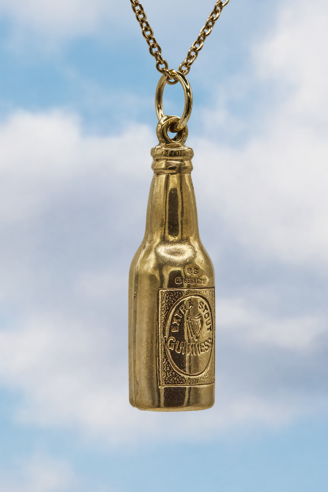 The Irish Golden Guinness Bottle Charm (375 9ct gold made in 1979)