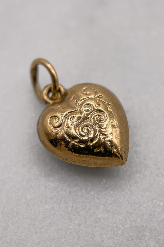The Golden Engraved Heart Charm of Love (375 9ct gold, made in 1974)