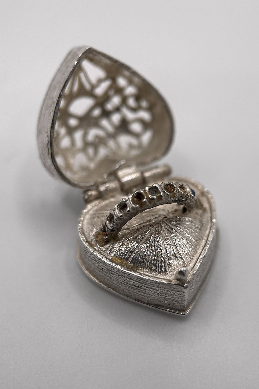 The Opening Ornate Heart Vintage Charm (925 Sterling Silver, made circa 1950 - 1970) (Copy)