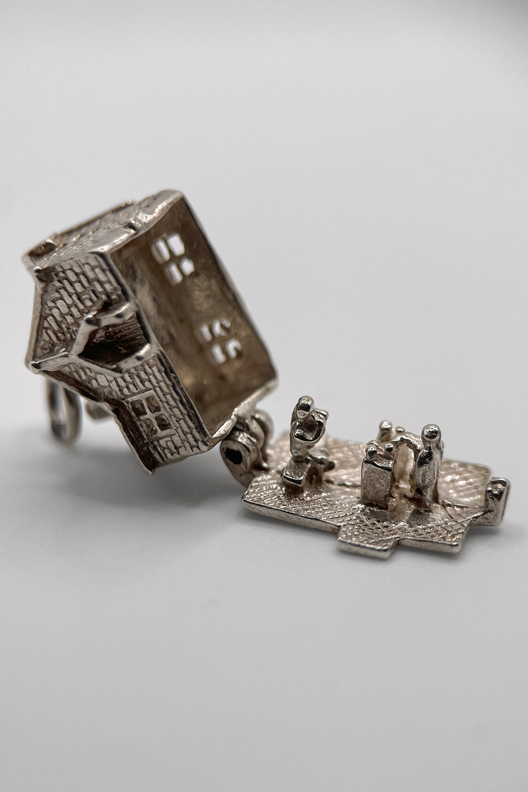 The Opening Family House Vintage Charm (925 Sterling Silver made c 1950s - 1970s)