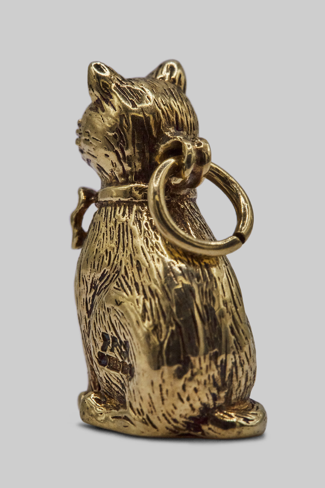 The Distinguished Gentleman Cat Vintage Charm (375 9ct gold, made in 1960)