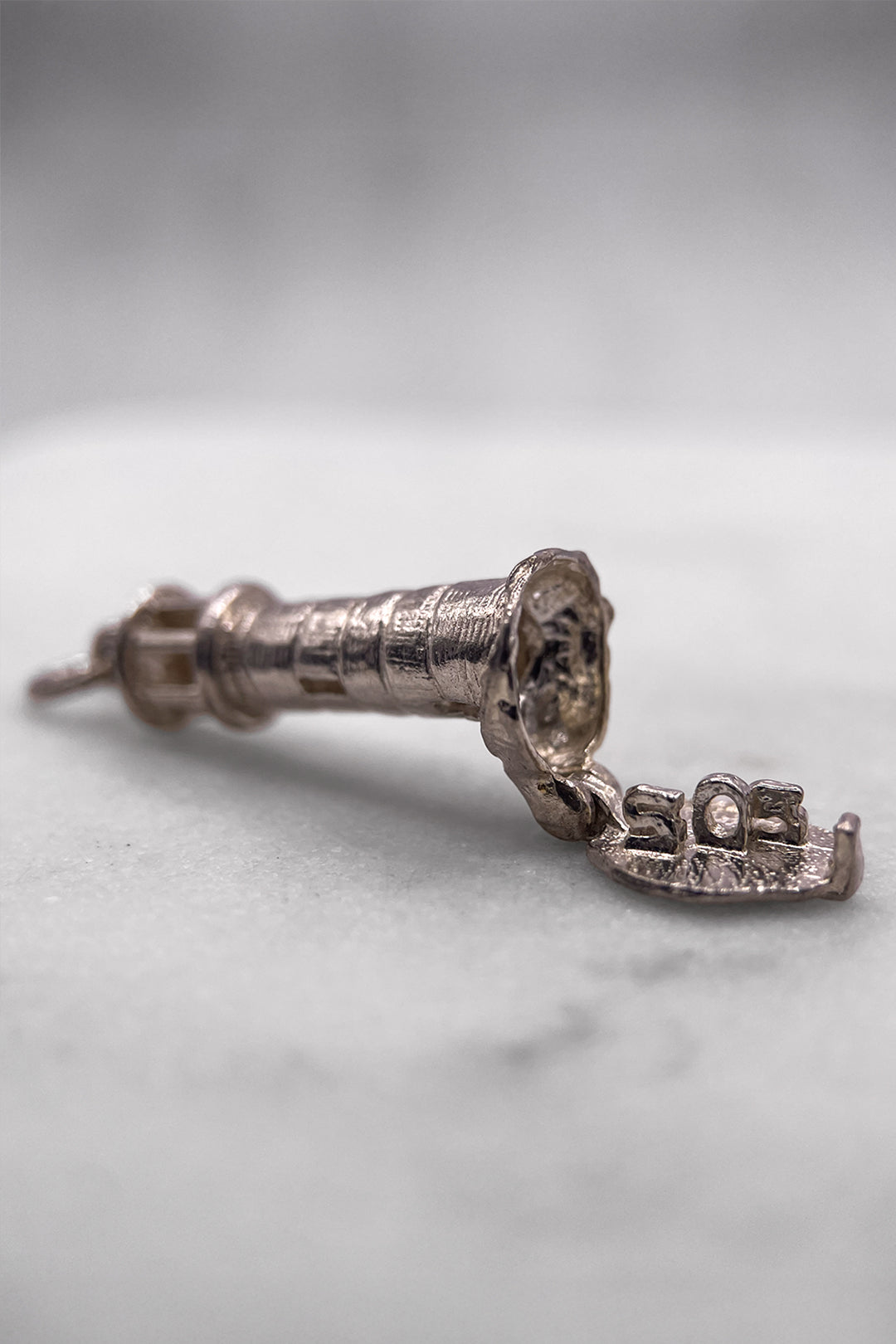 The Save Our Souls Lighthouse Opening Vintage Charm (925 Sterling Silver, made circa 1950 - 1970)