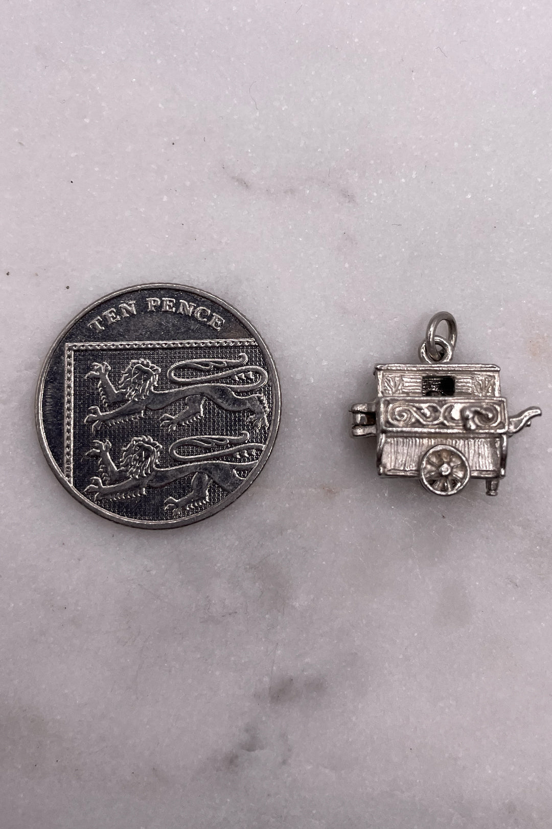 The Cheeky Monkey of the Organ Grinder Opening Vintage Charm (925 Sterling Silver, made circa 1950 - 1970)