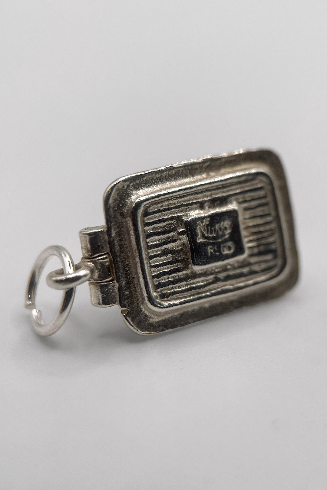 RARE! The Opening Cheeky Mouse of the Cheese Dish Vintage Chaarm (READ DESCRIPTION) (925 Sterling Silver made c 1950s - 1970s)