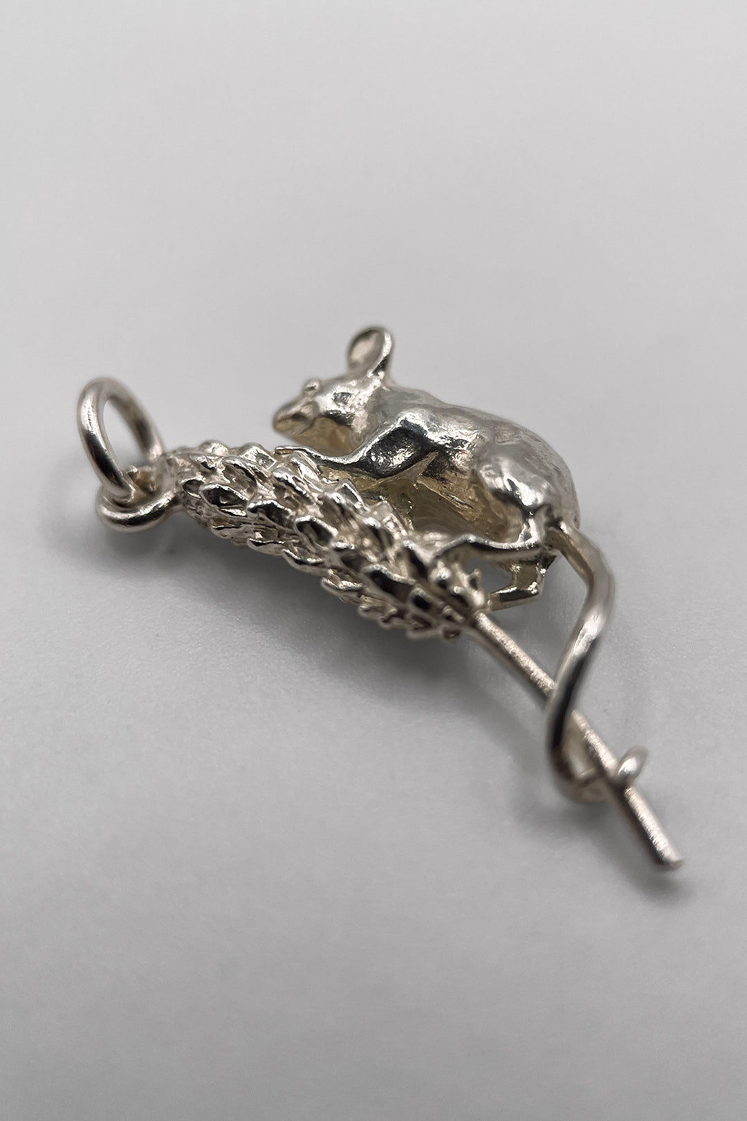 The Hungry Mouse of the Wheat Farm (925 Sterling Silver made c 1950 - 1970)