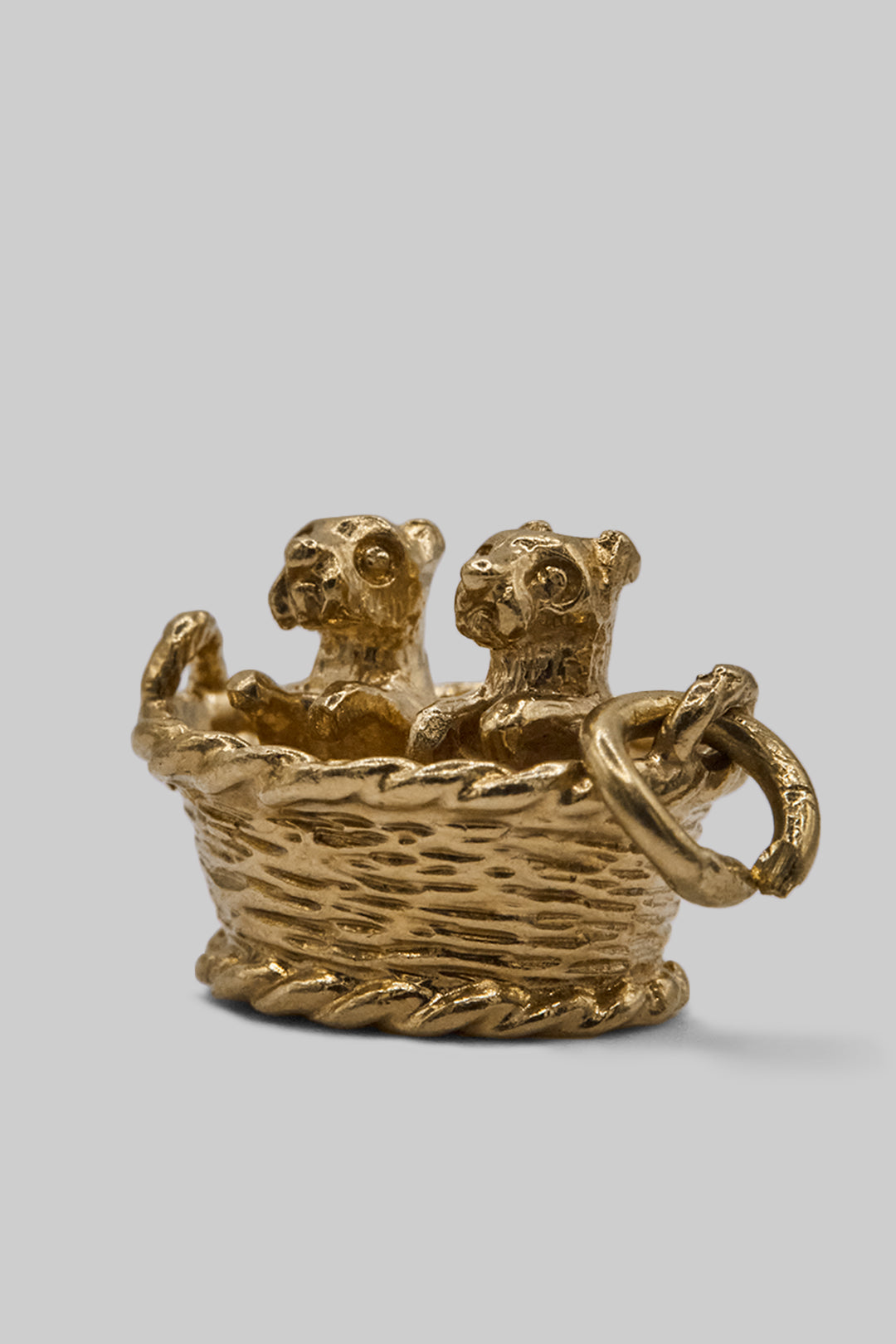 The Golden Basket of Puppy Love Vintage Charm (375 9ct gold, made in 1968)
