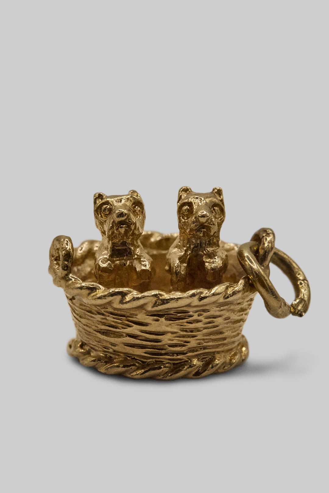 The Golden Basket of Puppy Love Vintage Charm (375 9ct gold, made in 1968)