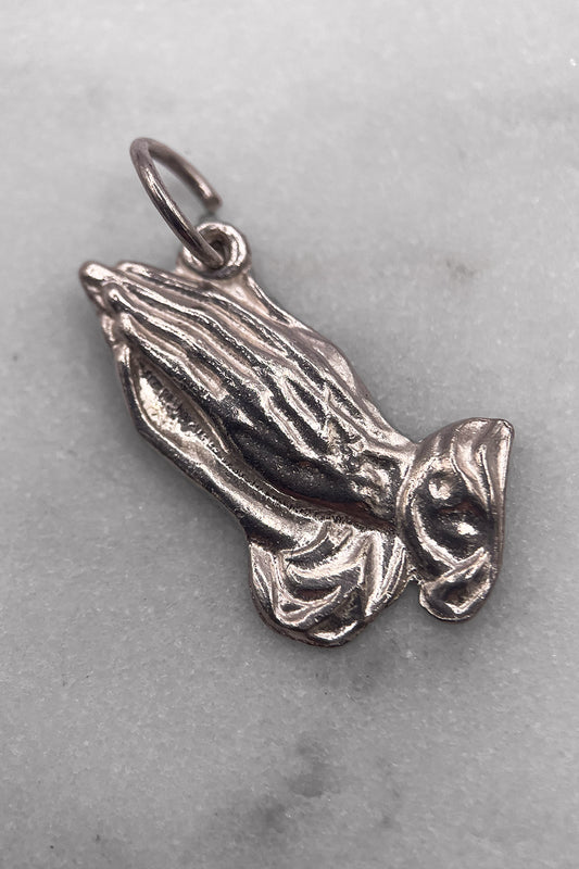The Prayer of Faith Vintage Charm (925 Sterling Silver, made circa 1950 - 1970)