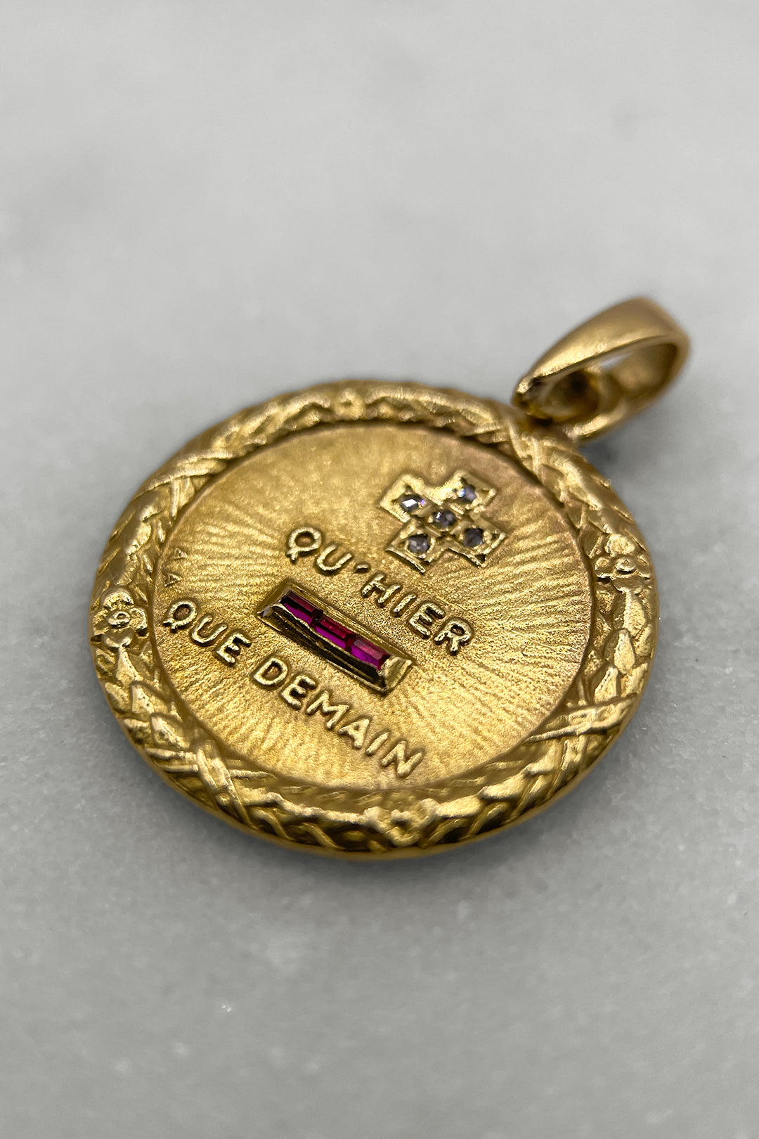 The Highly Sought After French "Qu'hier Que Demain" Augis Vintage Charm (750 18ct gold, made in the 1950s)