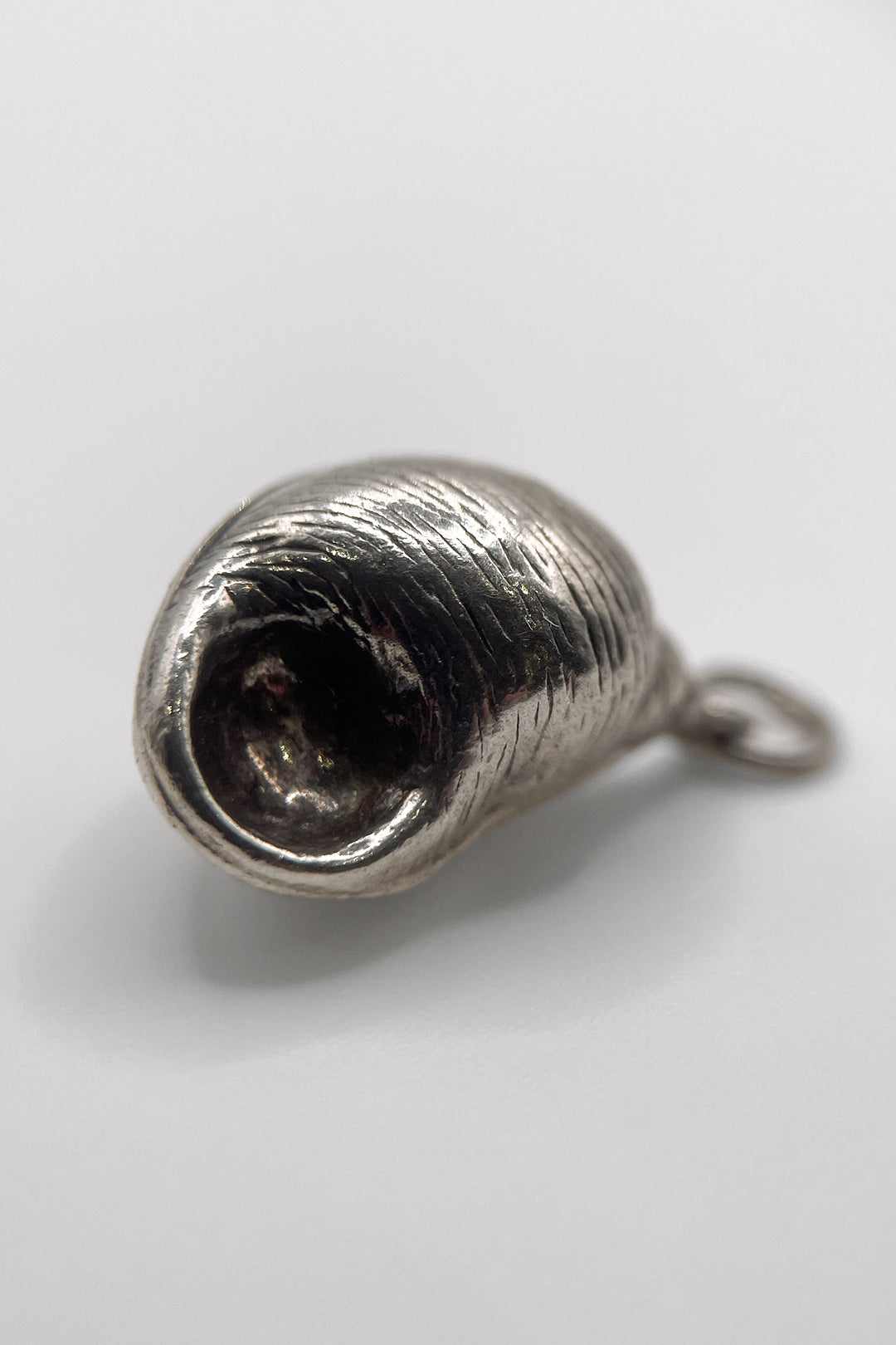 The Seashell of Hawaiian Ocean Vintage Charm (925 Sterling Silver made c 1950s - 1970s)