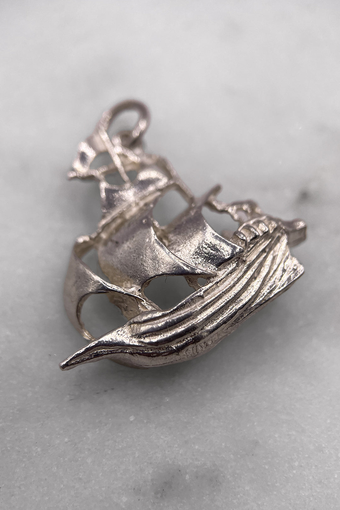 The Pirate Ship of the Seven Seas Vintage Charm (925 Sterling Silver, made circa 1950 - 1970)