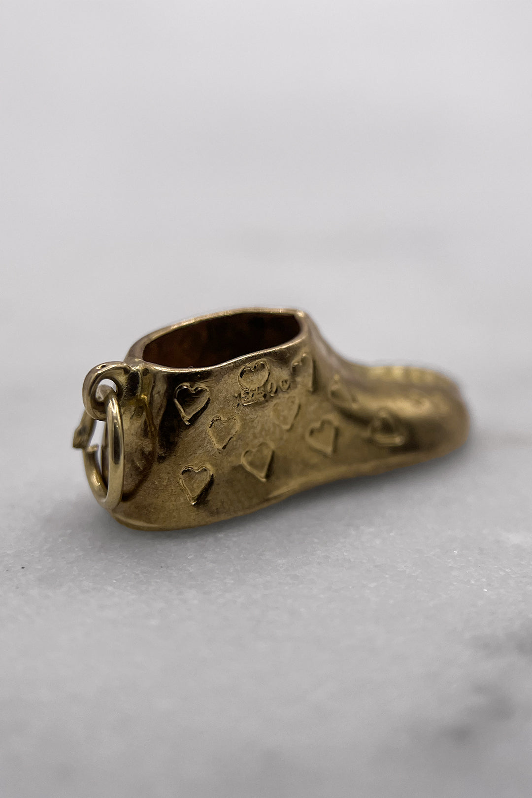 The Follow Your Heart Boot Vintage Charm (375 9ct gold, made in 1964)