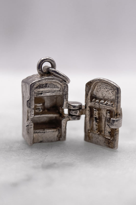 The Foodie's Essential Opening Kitchen Fridge Vintage Charm (925 Sterling Silver, made circa 1950 - 1970)