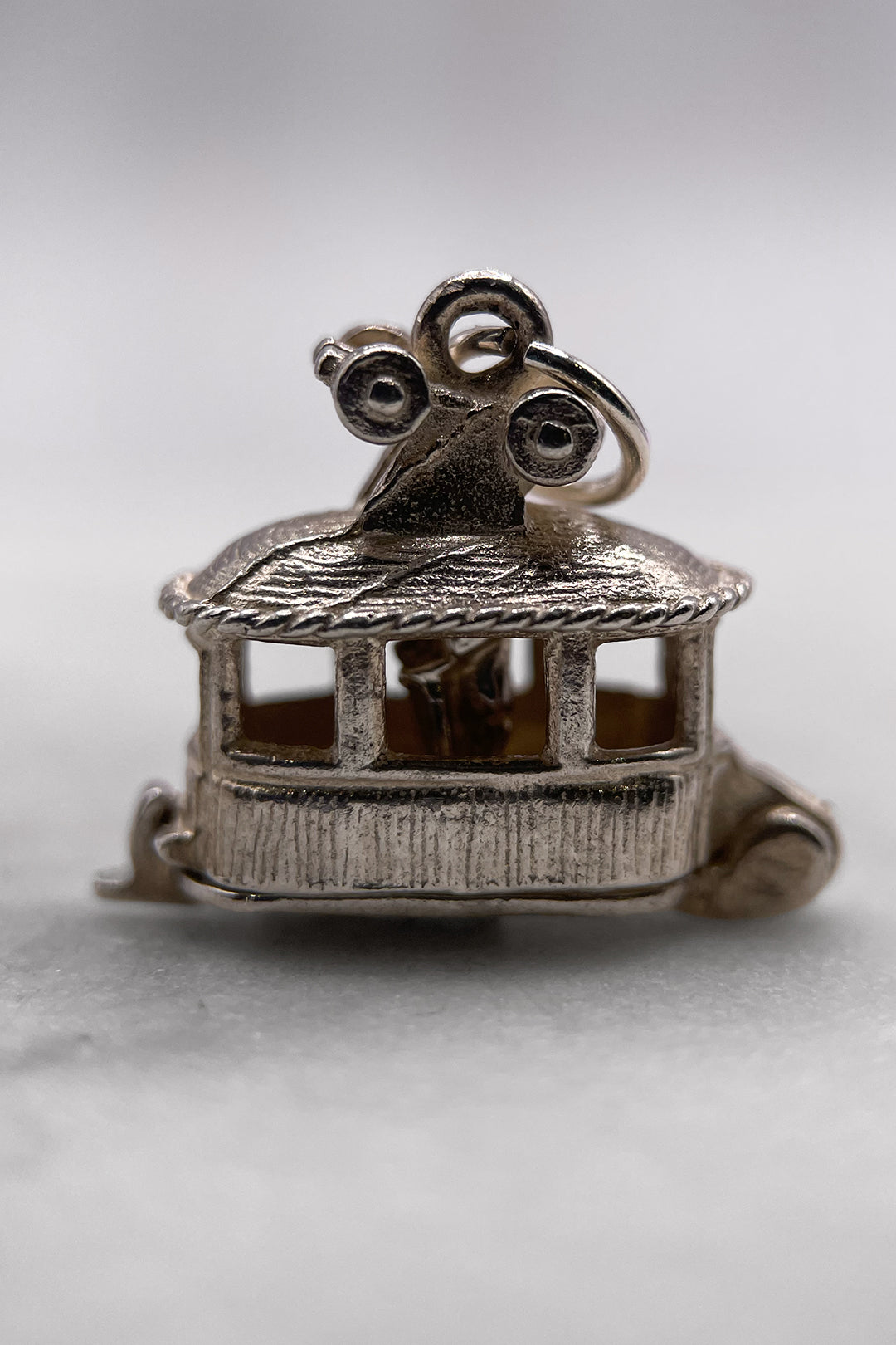 The Skiers Secret Cable Car of the Alpines Opening Vintage Charm (925 Sterling Silver, made circa 1950 - 1970)