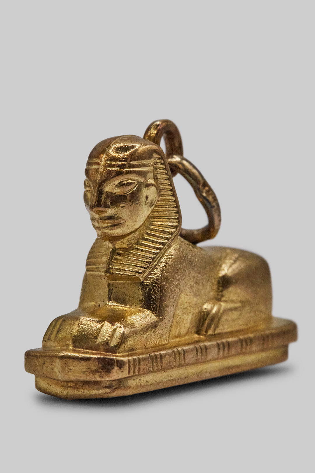 The Enigmatic Golden Sphinx Charm (375 9ct gold)