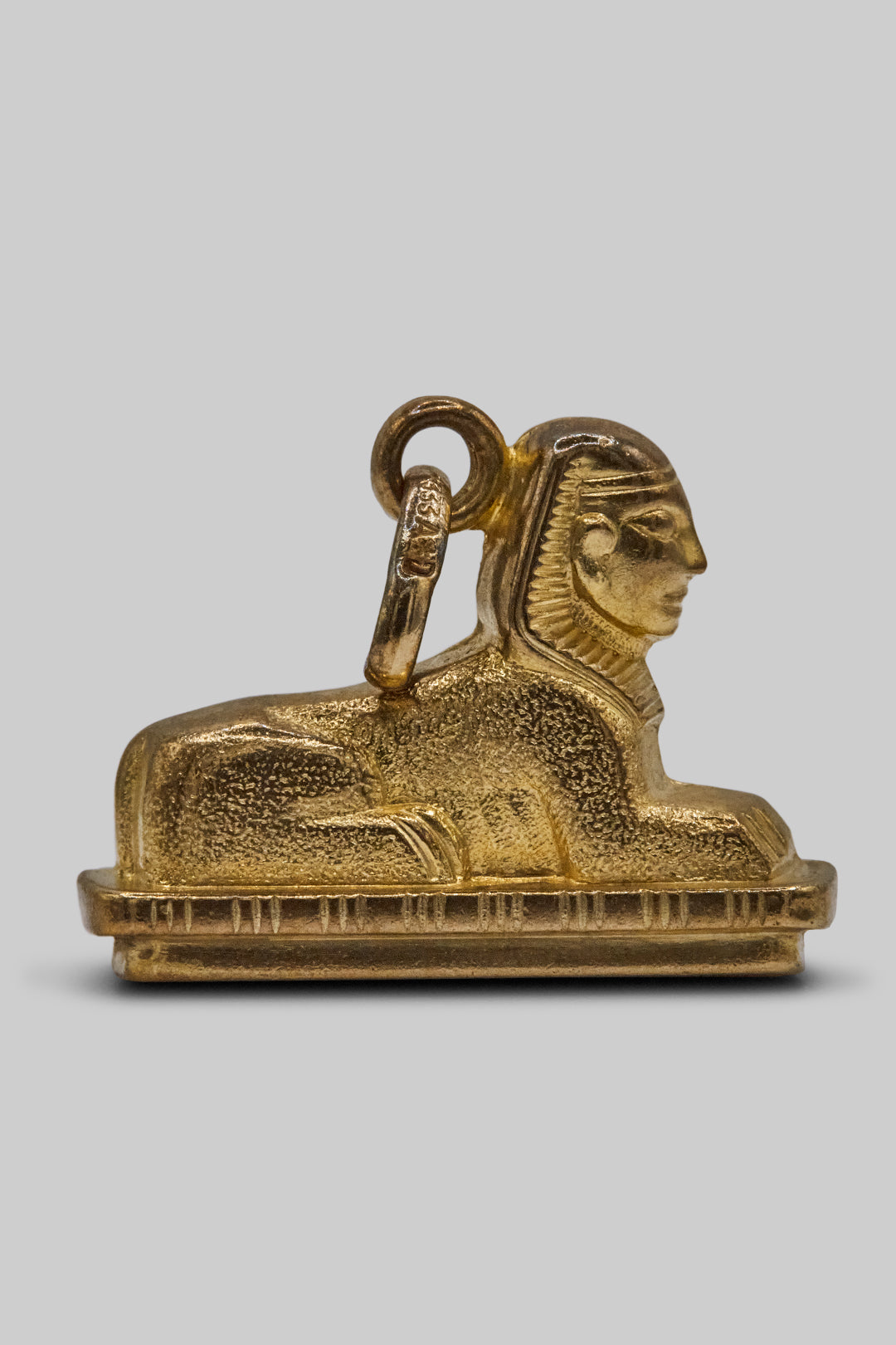 The Enigmatic Golden Sphinx Charm (375 9ct gold)