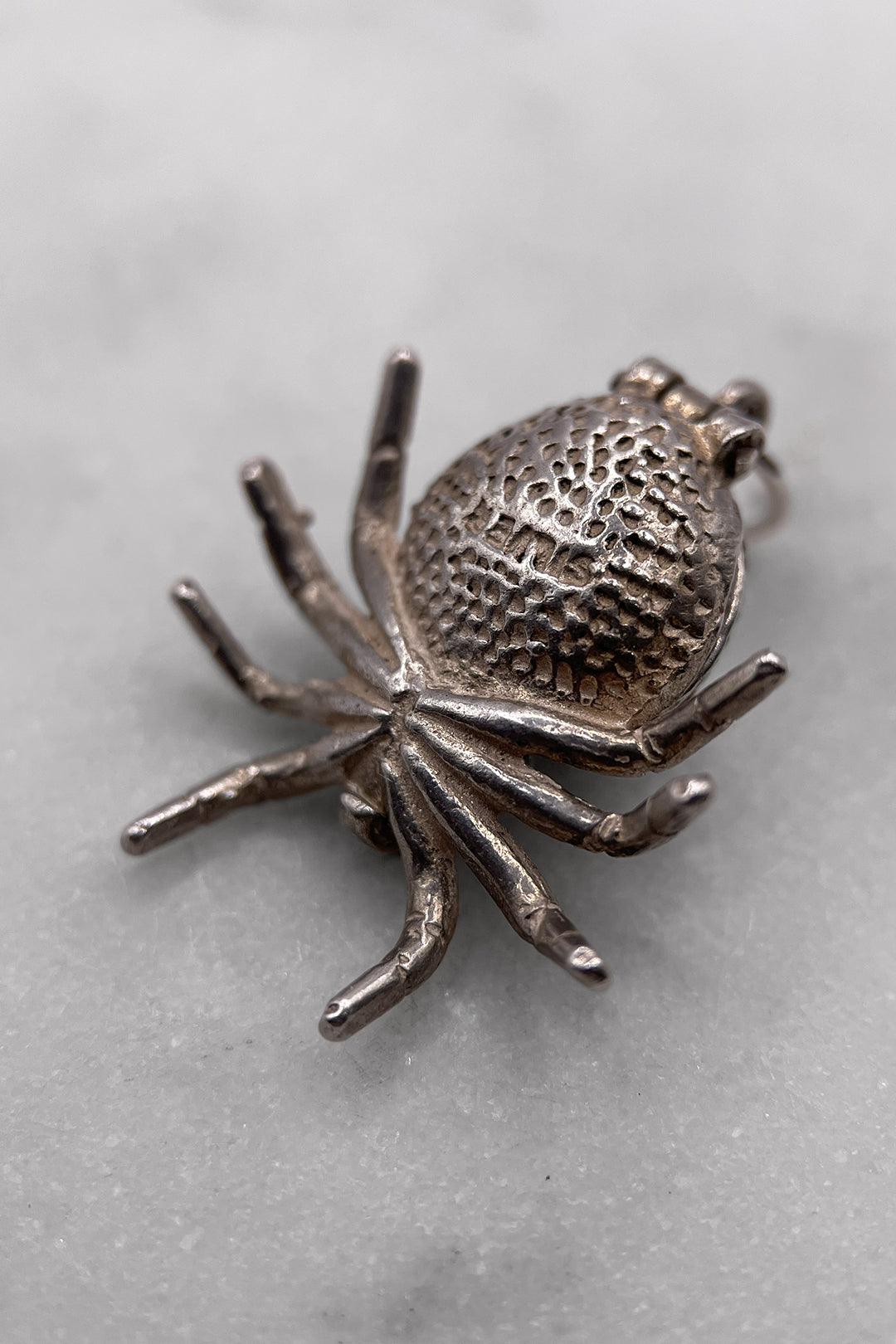 The Creepy Spiders Silky Web of Wonder Opening Vintage Charm (925 Sterling Silver, made circa 1950 - 1970)