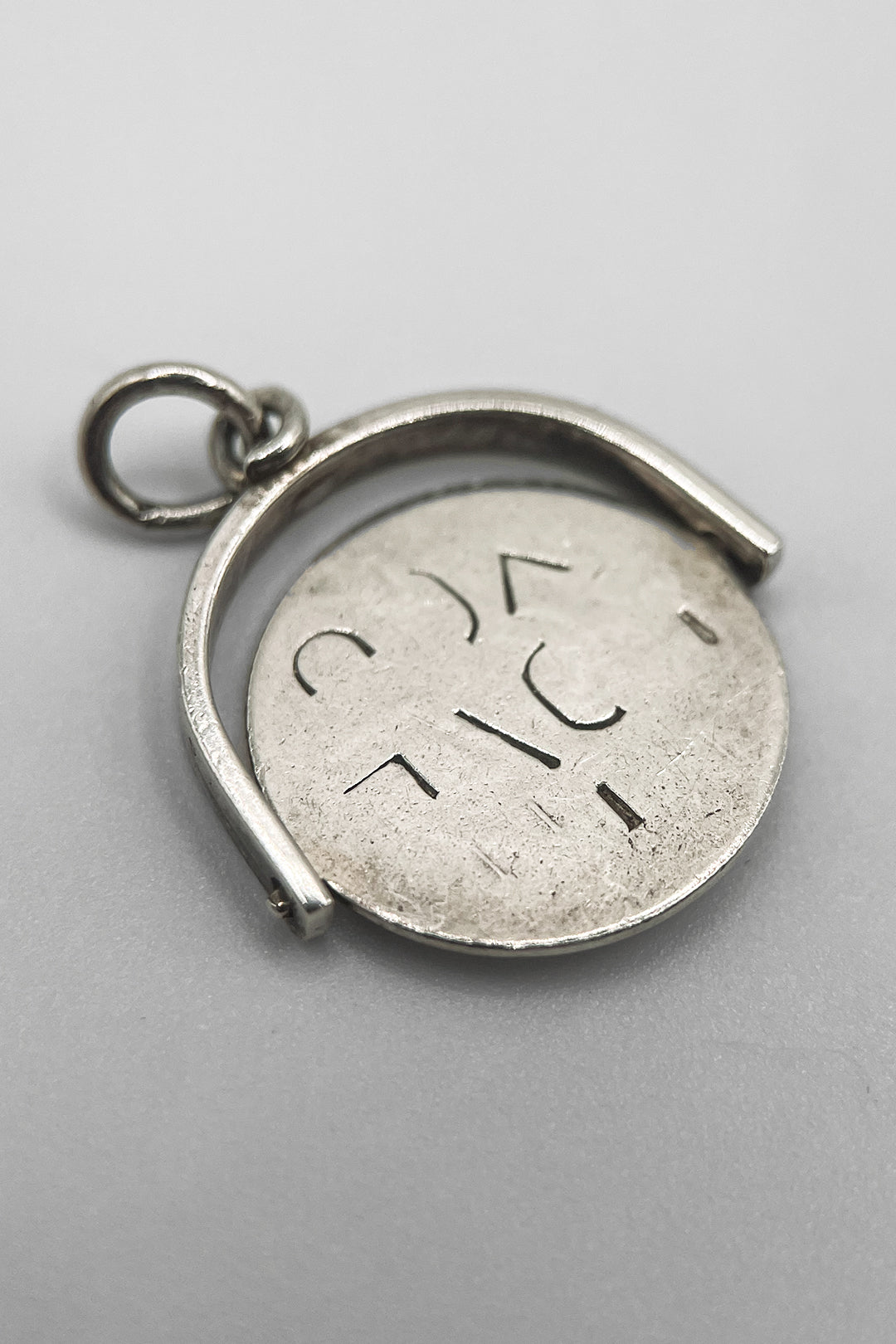 The Articulated 'I Love You' Spinner of Eternity Vintage Charm (925 Sterling Silver made c 1950s - 1970s)